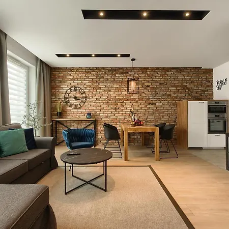 Apartment Zentrum Parking By Impero *