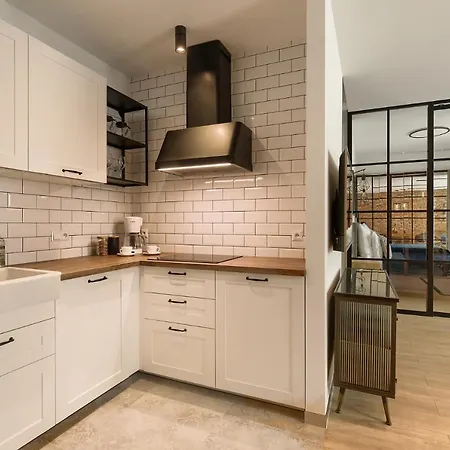 Zentrum Parking By Impero Poznań