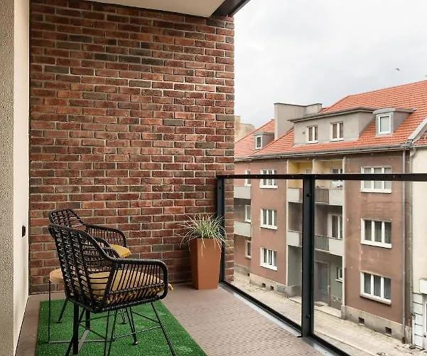 Zentrum Parking By Impero Apartman *