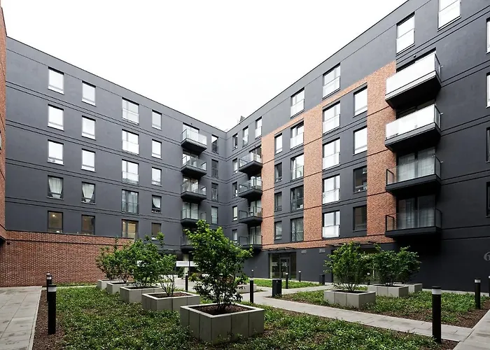 Zentrum Parking By Impero Apartman Poznań